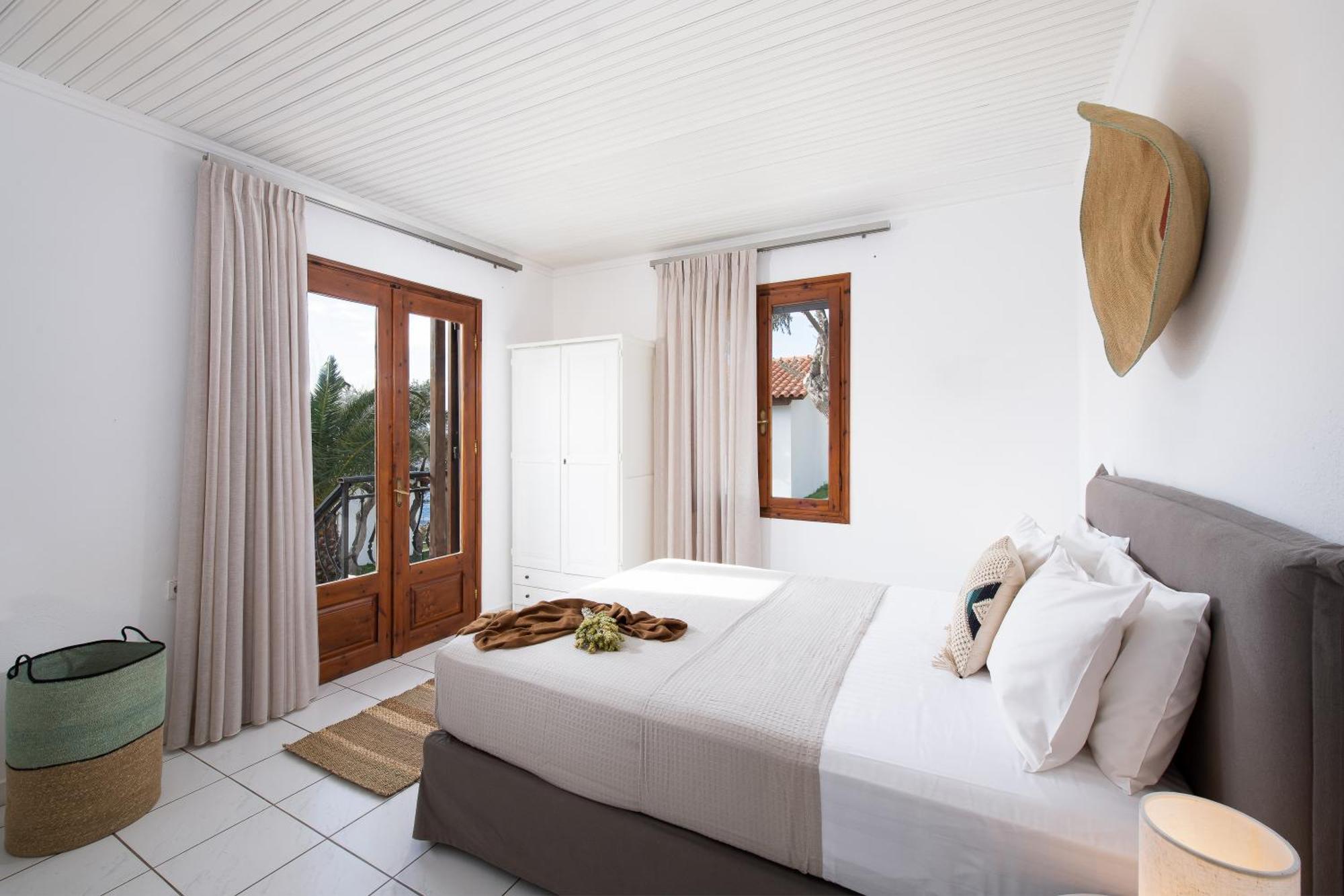 Acroterra - Easy Living Aparthotel อไลกิ ภายนอก รูปภาพ