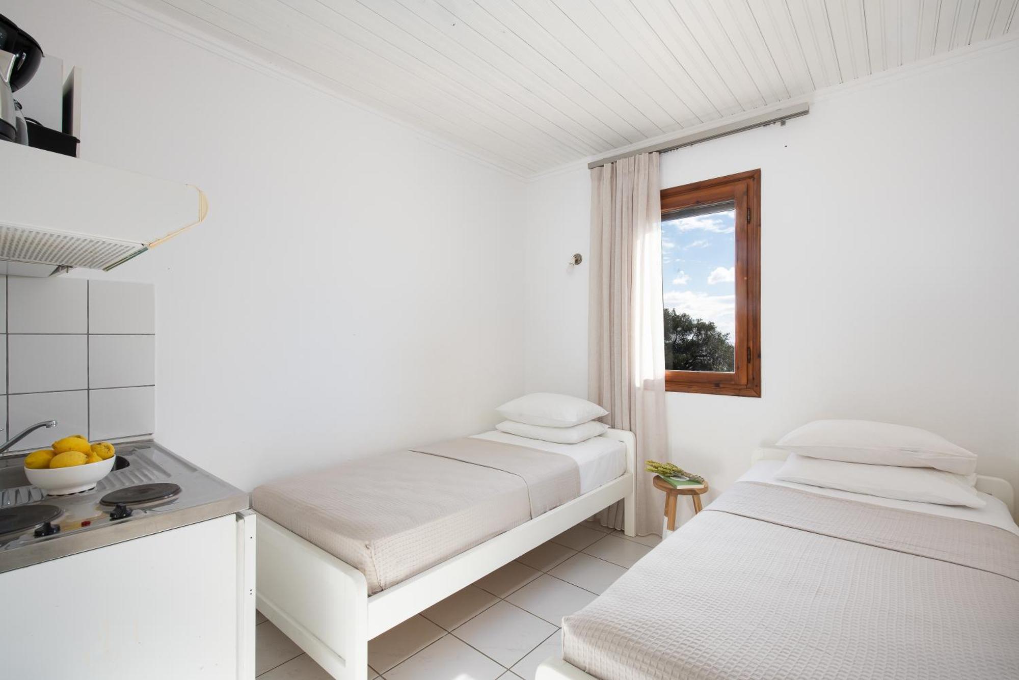 Acroterra - Easy Living Aparthotel อไลกิ ภายนอก รูปภาพ